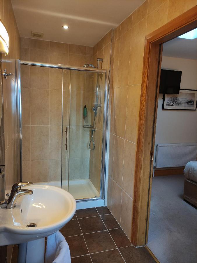 Ma Dwyer'S Guest Accommodation นาวัน ภายนอก รูปภาพ